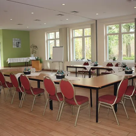 Alter Gutshof Ξενοδοχείο Demern